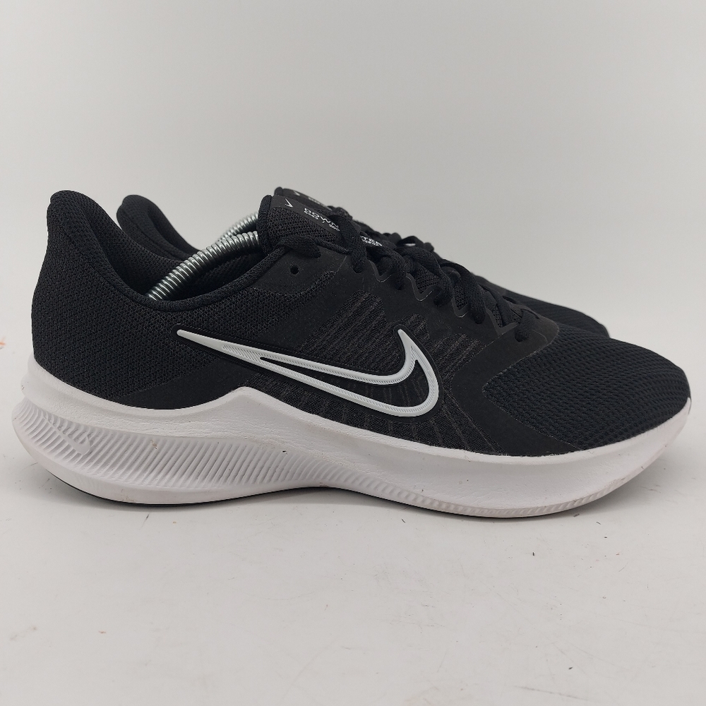 Nike Women's Downshifter 11 Running Shoes Black and White Size  10